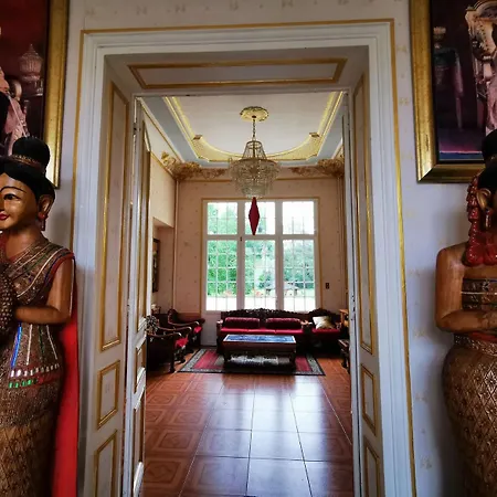 Littleartcastle Villa