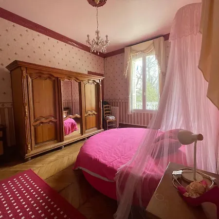 Littleartcastle Villa La Fere